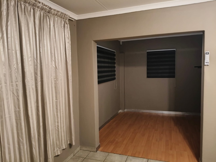 To Let 2 Bedroom Property for Rent in Schoemansville North West